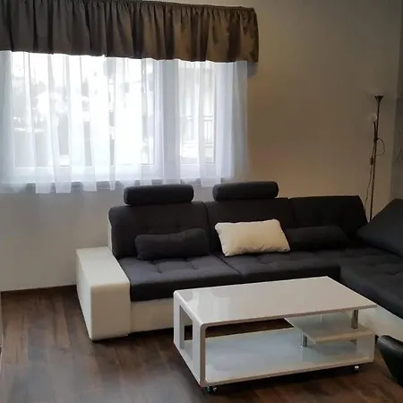 Beach & Center Wellness Apartman * Siofok