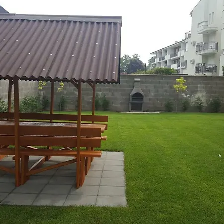 Beach & Center Wellness Apartman