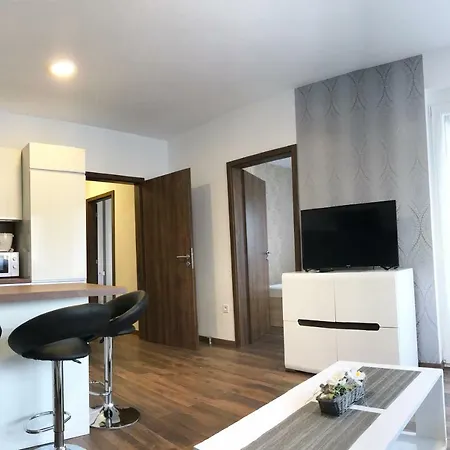 Beach & Center Wellness Apartman * Siofok