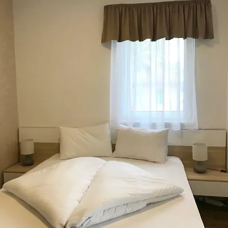 Beach & Center Wellness Apartman Apartment